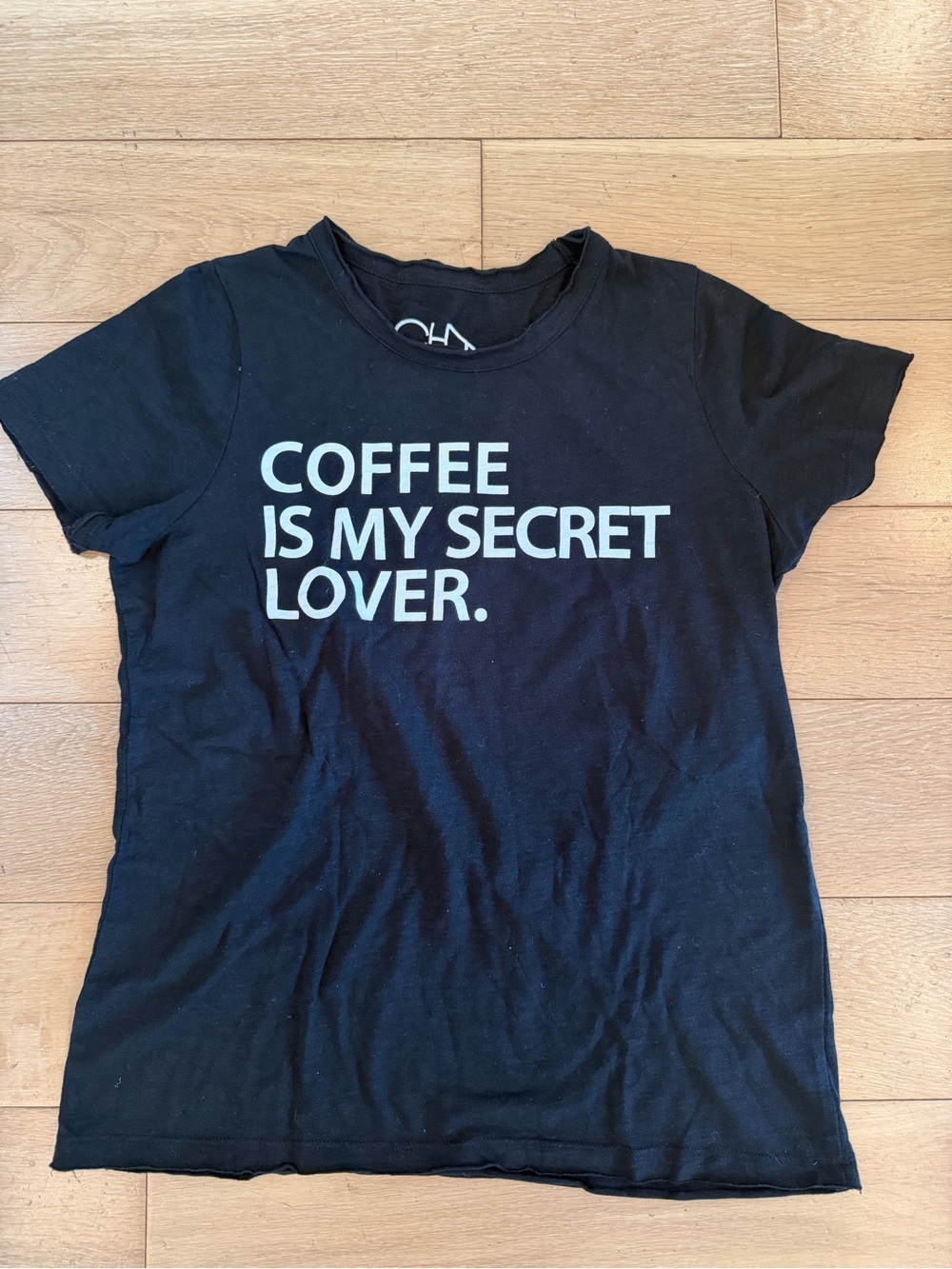 Black Chaser cotton graphic T-shirt โcoffee is my secret loverโ size small
